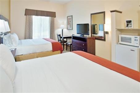 Boonville Hotel | Holiday Inn Express Boonville by IHG