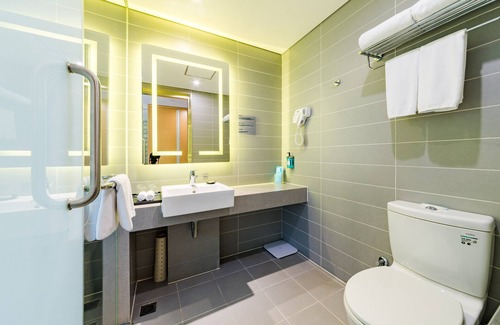 Shijiazhuang City Center Hotel | Holiday Inn Express Shijiazhuang Heping by IHG