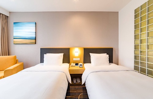 Shijiazhuang City Center Hotel | Holiday Inn Express Shijiazhuang Heping by IHG