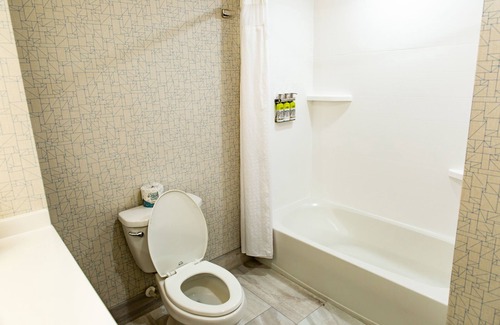 Tuttle West Hotel | Holiday Inn Express Columbus-Dublin by IHG