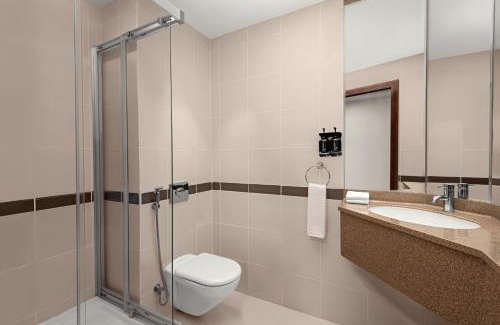 Al Sufouh 2 Hotel | Holiday Inn Express Dubai Internet City by IHG