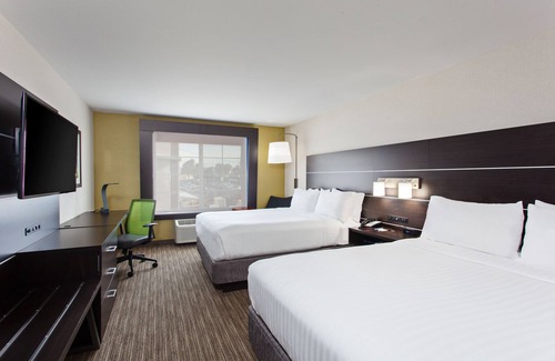 Oakland Hotel | Holiday Inn Express Hotel & Suites Oakland-Airport by IHG