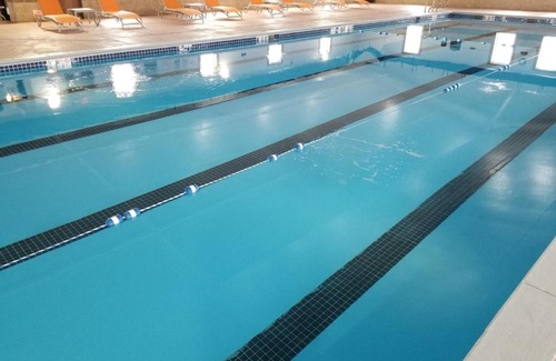 Sheldon Hotel | Holiday Inn Express Hotel & Suites Sheldon by IHG