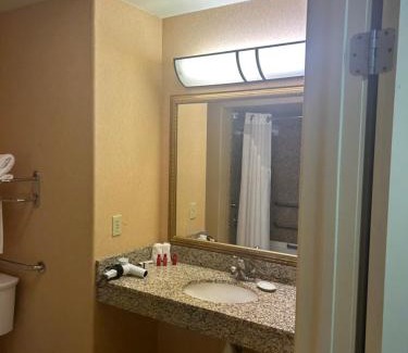 Sunrise Manor Hotel | Holiday Inn Express Las Vegas-Nellis by IHG
