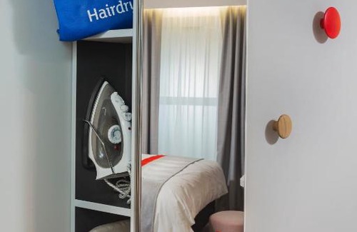 London Colney Hotel | Holiday Inn Express St. Albans - M25, Jct.22