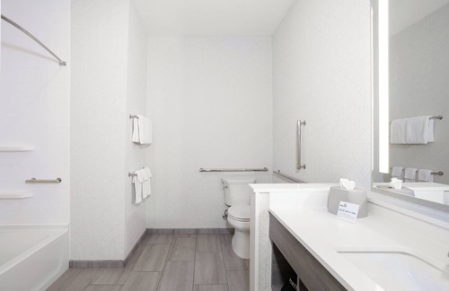 Oak Ridge Hotel | Holiday Inn Express & Suites Oak Ridge by IHG