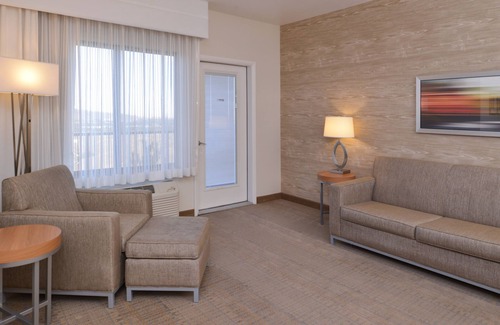 Pocatello Hotel | Holiday Inn Express & Suites Pocatello by IHG