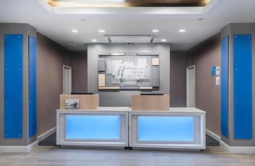 Florence Hotel | Holiday Inn Express & Suites Florence I-95 & I-20 Civic Ctr by IHG