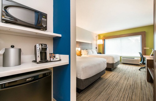 LaGrange Hotel | Holiday Inn Express & Suites Lagrange I-85 by IHG