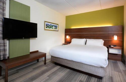 Durham Hotel | Holiday Inn Express & Suites Raleigh Durham Airport at RTP by IHG