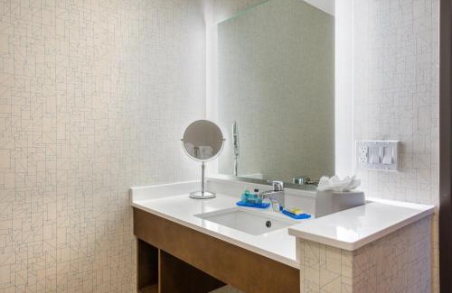 Alachua Hotel | Holiday Inn Express & Suites Alachua - Gainesville Area by IHG