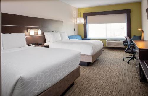 Sunrise Acres Hotel | Holiday Inn Express & Suites - El Paso North by IHG