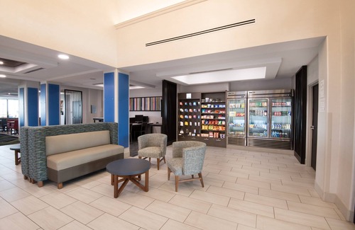 Yuma Hotel | Holiday Inn Express & Suites Yuma by IHG