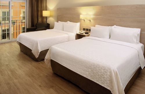 Torreon Hotel | Holiday Inn Express Torreon by IHG
