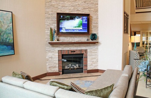 Cape Girardeau Hotel | Holiday Inn Express Hotel & Suites Cape Girardeau I-55 by IHG