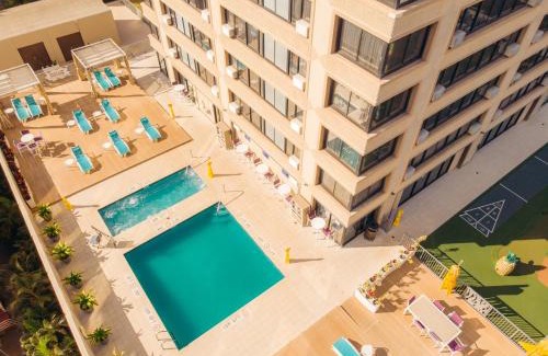 Waikiki Resort | Holiday Inn Express Waikiki by IHG