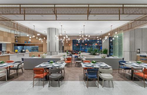Jinfeng Qu Hotel | Holiday Inn Express Yinchuan Yuehai