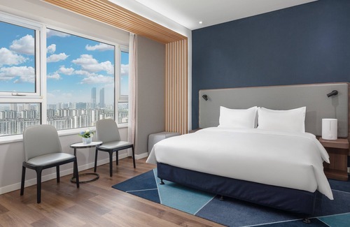 Jinfeng Developing Area Hotel | Holiday Inn Express Yinchuan Downtown by IHG