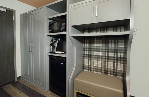 Hattiesburg Hotel | Holiday Inn Hattiesburg - North by IHG