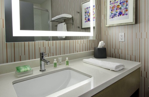 Hattiesburg Hotel | Holiday Inn Hattiesburg - North by IHG