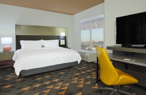 Hattiesburg Hotel | Holiday Inn Hattiesburg - North by IHG