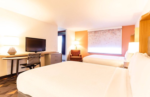 Rancho Cordova Hotel | Holiday Inn Rancho Cordova by IHG