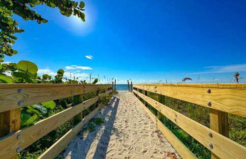 Indian Rocks Beach Resort | Holiday Inn & Suites Clearwater Beach S-Harbourside