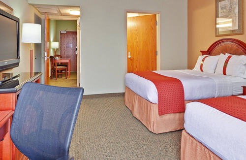 University District Hotel | Holiday Inn University of Memphis All Suite by IHG