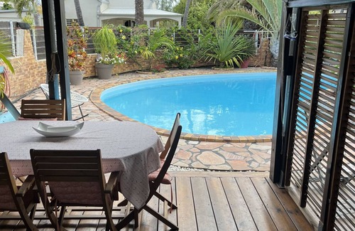 Etang Sale Les Bains Villa | Holiday Rental in quiet location