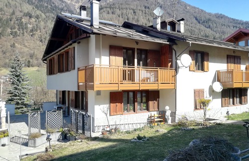 Almazzago Apartment | Holidays in Commezzadura in Val di Sole
