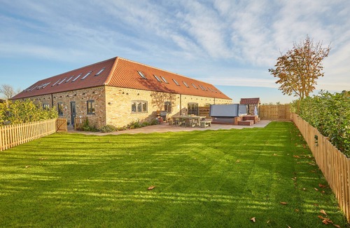 Dunholme House | Holly Tree Barn, Ashlin Farm Barns