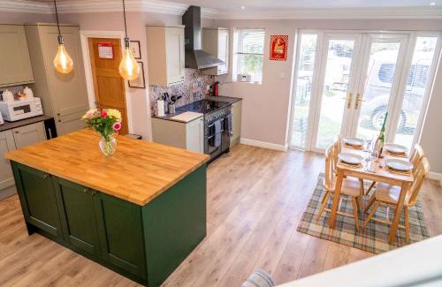 Crawcrook Apartment | Holmside Hideaway