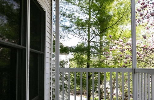 Valparaiso Apartment | Holyrood Suite at Aberdeen