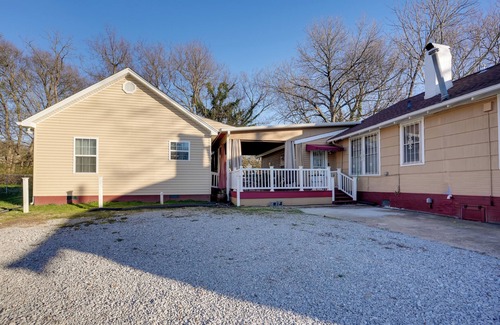 Chattanooga Cottage | Home 3 Mi to Dtwn Chattanooga: Great for Nurses!