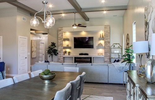 Biggs Field House | Home away from Home 4BR & 2.5BA