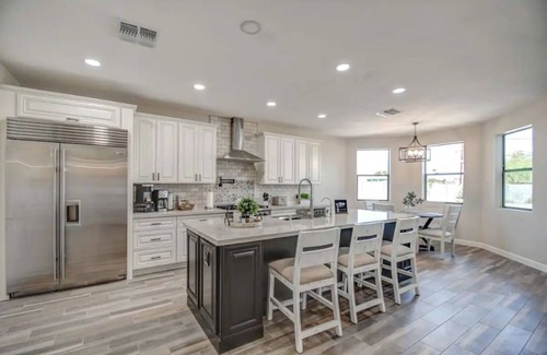 Paradise Valley Village House | Home Away From Home near Mayo Clinic’s