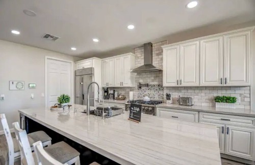 Paradise Valley Village House | Home Away From Home near Mayo Clinic’s