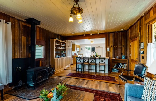 Mendocino House | Home & cottage with stunning views, fireplaces, sauna, and high-speed WiFi