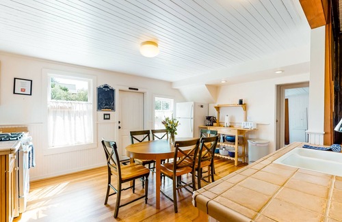 Mendocino House | Home & cottage with stunning views, fireplaces, sauna, and high-speed WiFi