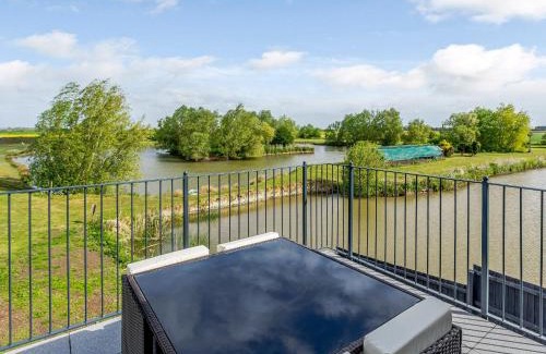 Frognall House | Home Farm Lodges