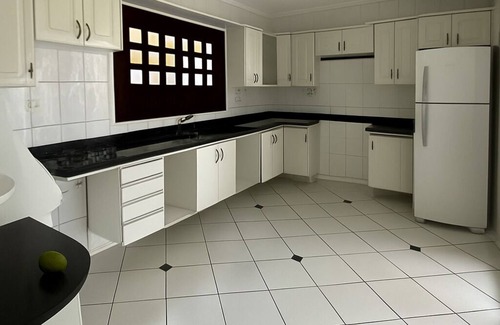 Parque Verde House | Home for COP30, 5 Suites, Event Hall, Perfect for Delegations - Green Ville 1