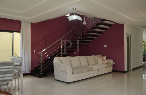 Puerto Seguro Center House | Home in gated community! 24 hour security, swimming pool, WiFi and leisure. Sleeps 18