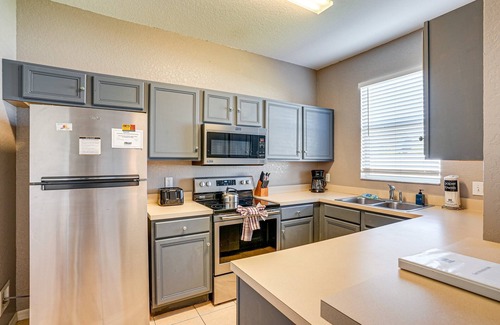 Highlands Reserve Condo | Home in Gated Resort Paradise Near Disneyworld with all Resort Fees Paid!