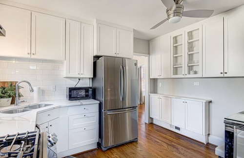 Lindley Park House | Home in sought after centrally located Lindley Park neighborhood.