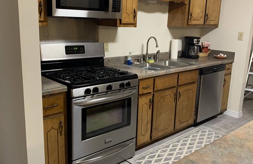 Theodore House | Home just off East Fowl River on deep water canal