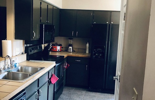 Monroe House | Home on 12 acres only 10 miles from Athens