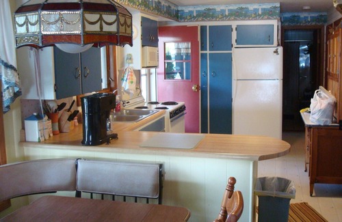 Sister Lakes House | HOME STERILIZED BETWEEN GUESTS W 3-OZONE GENERATORS! FAMILY RENTAL. SAND BOTTOM