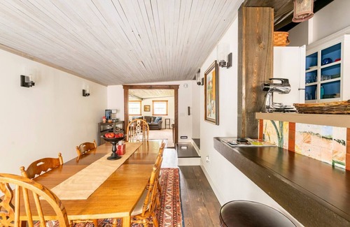 Monteagle House | Home with Historic Charm and Great Location