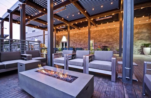 The East Side Hotel | Home2 Suites By Hilton San Francisco Airport North