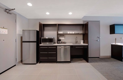 Pine Forest Hotel | Home2 Suites By Hilton Fayetteville North